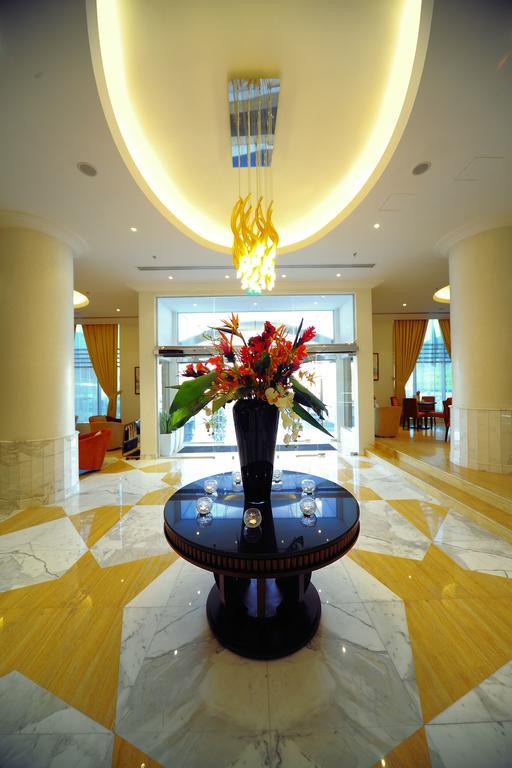 Monaco Hotel Dubai Exterior foto
